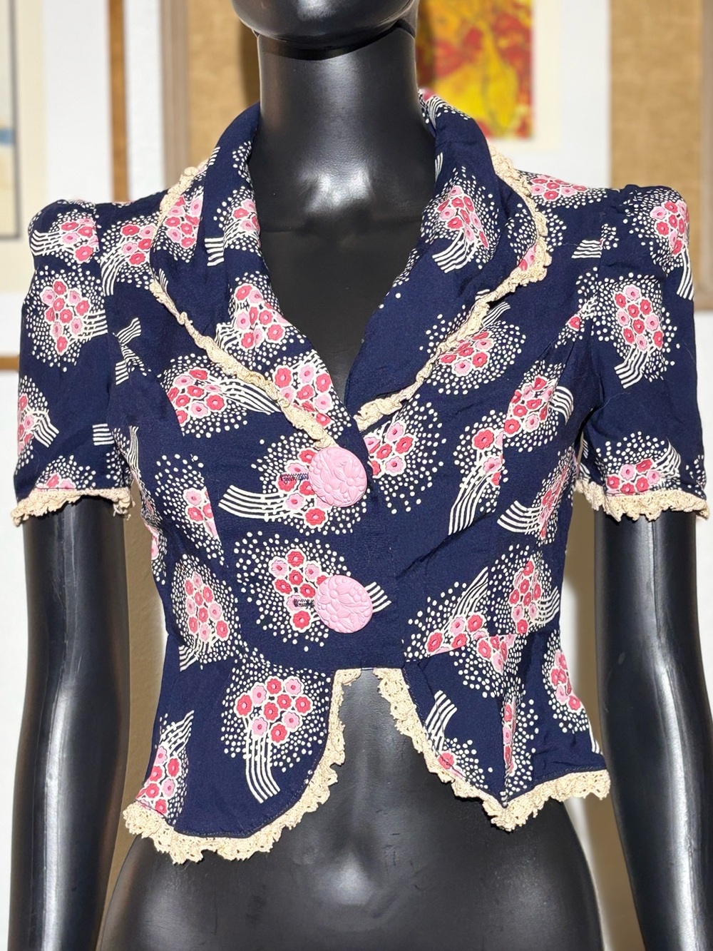 Vintage 1940s-style cropped jacket or short-sleeve bolero blouse